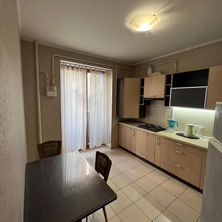 шампанский переулок Apartman *